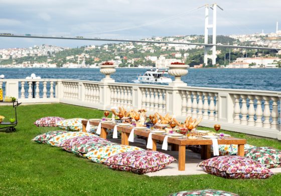 Çırağan Sarayı Bahçelerinde Lüks Piknik Deneyimi
