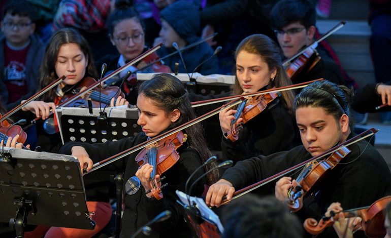 DOĞUŞ ÇOCUK SENFONİ ORKESTRASI İLE ANTALYA DEVLET SENFONİ ORKESTRASI’NDAN COŞKU DOLU 23 NİSAN KONSERLERİ