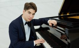  Genç piyano sanatçısı “Tarık Kaan Alkan”dünyanın en önemli müzik okullarından The Juıllıard School’dan tam eğitim bursu kazandı!