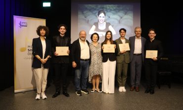 İş Sanat’ın Parlayan Yıldızları Ödüllerini Aldı