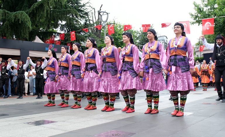 TRABZON KÜLTÜR YOLU FESTİVALİ TÜM COŞKUSUYLA BAŞLADI