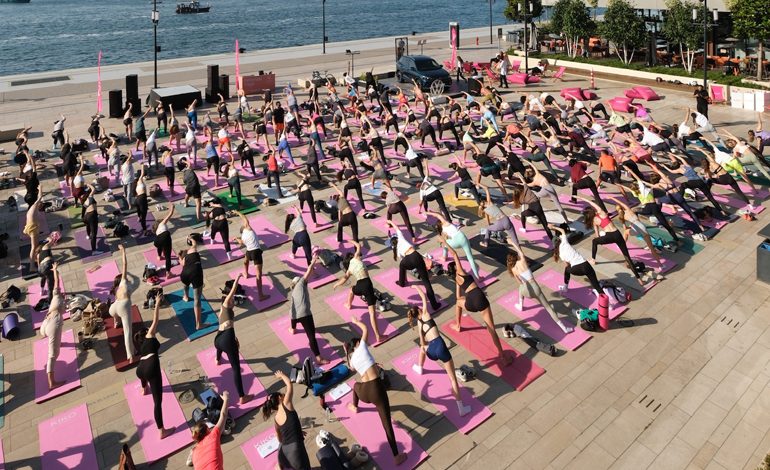 GALATAPORT İSTANBUL’DA “RIHTIMDA YOGA” SERİSİ BAŞLADI