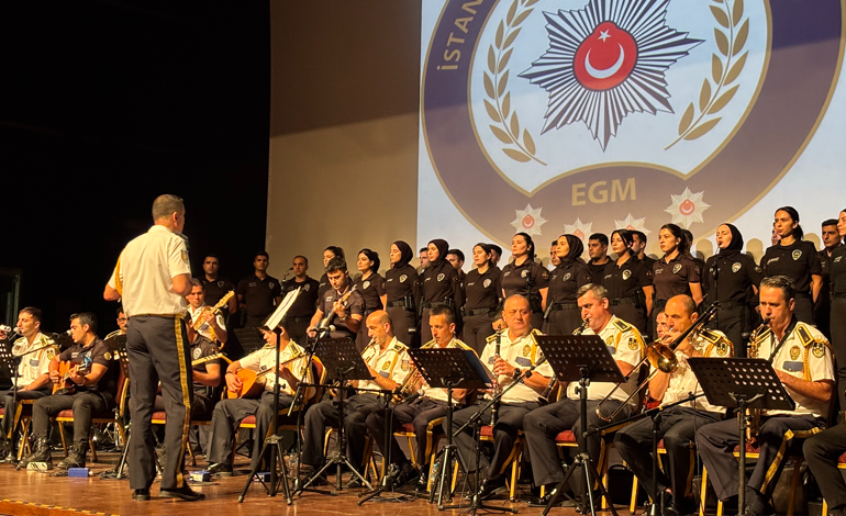 “En İyi Narkotik Polisi; Anne” Haliç’te Annelere Güç Veren Seminer!