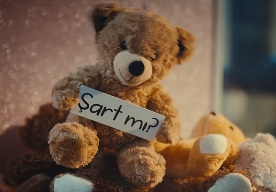 Koruncuk Vakfı, 11 Ekim Dünya Kız Çocukları Günü’nde soruyor: Çocukların mutlu olabilmesi için tek şart başarı mı?