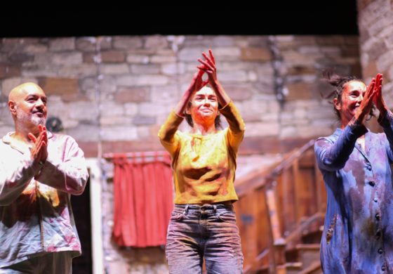 Dört sezondur kapalı gişe “Timsah Ateşi” 2025’e üç oyunla başlıyor!