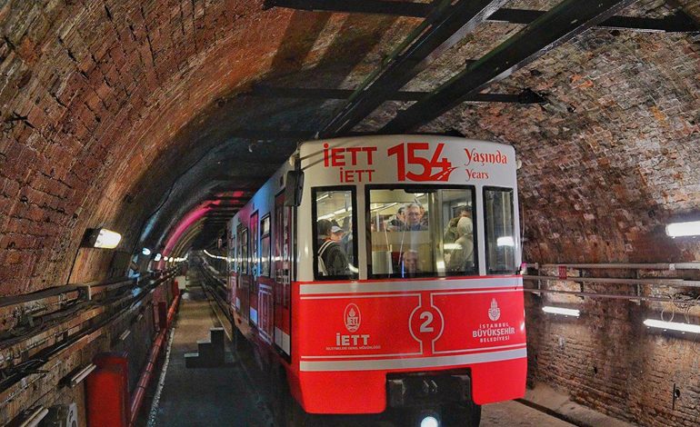 BEYOĞLU- KARAKÖY TÜNELİ 150, NOSTALJİK TRAMVAY 111 YAŞINDA