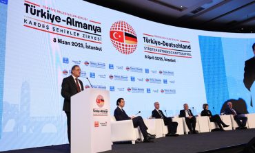 ‘TÜRKİYE–ALMANYA KARDEŞ ŞEHİRLER ZİRVESİ’NE SİLİVRİ’DEN MESAJ YOLLADI