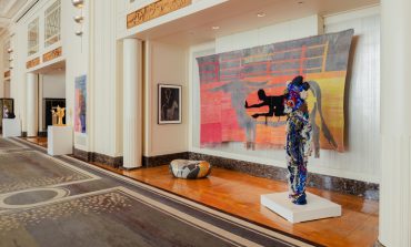 THE PENINSULA CHICAGO, “SEEING THE WORLD” ADLI ÇAĞDAŞ SANAT SERGİSİNİ SUNUYOR