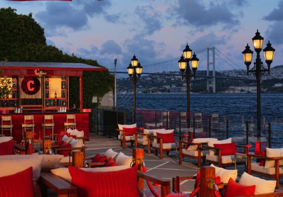Çırağan Palace Kempinski İstanbul’un Yazlık Mekânı C BAR Açıldı 