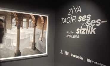 METROHAN’IN ÜÇÜNCÜ KATI, ZİYA TACİR’İN “SES ve SESSİZLİK” ADLI SERGİSİYLE AÇILDI!