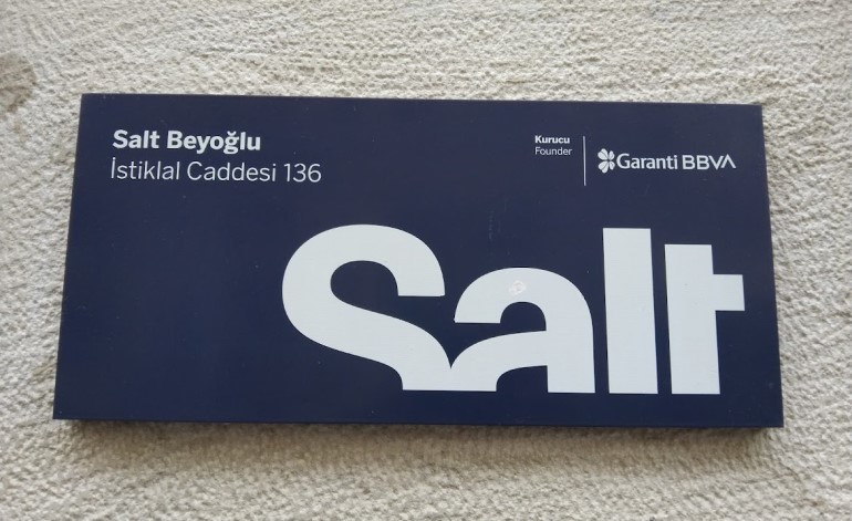 Salt Beyoğlu’ndaki “Hayvanların Yaşamı” Sergisi 13 Haziran Cuma günü akademisyen Birkan Taş ve Mine Yıldırım’ın konuşmalarıyla devam ediyor