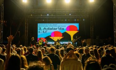 BİNLERCE İSTANBULLU, 56 ETKİNLİKTE 60 SANATÇI ve KONUŞMACIYLA 3. ADALAR’DA CAZ FESTİVALİNDE BULUŞTU!