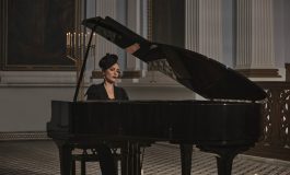 İKLİM TAMKAN’DAN: ERMENİ BESTECİ ARNO BABAJANİAN’IN “ÉLÉGIE”SİNİ YORUMLADIĞI YENİ TEKLİ TÜM DİJİTAL PLATFORMLARDA!