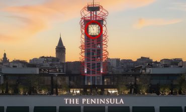 THE PENINSULA ISTANBUL, ART IN RESONANCE PROGRAMI KAPSAMINDA GRIMANESA AMORÓS’UN IŞIK ENSTALASYONLARINA EV SAHİPLİĞİ YAPIYOR