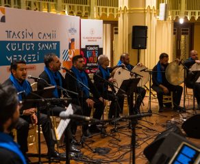 İSTANBUL SANATLA ŞENLENİYOR KÜLTÜRLE NEFES ALIYOR