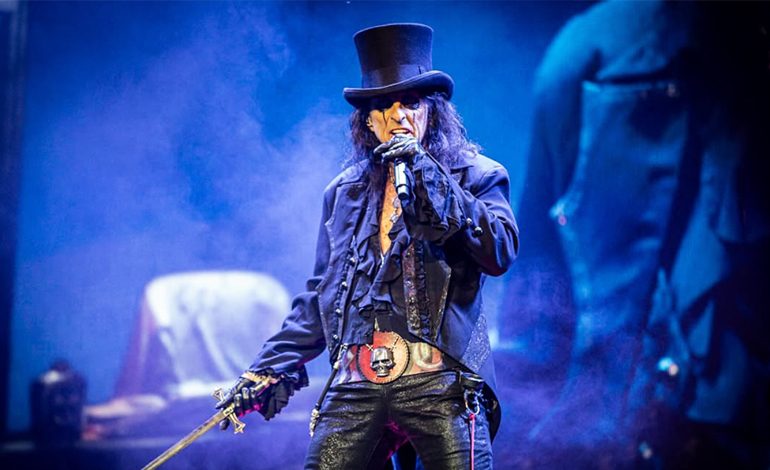 Alice Cooper İstanbul’da Yılın En Güçlü Rock Gösterisini Yapmaya Hazırlanıyor