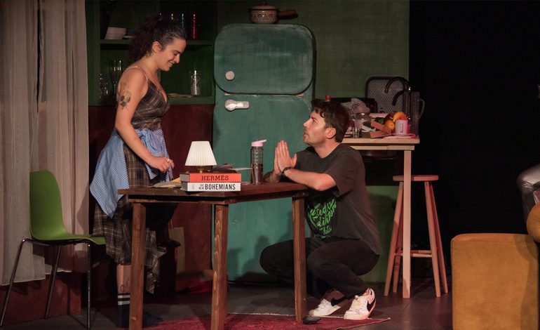 GÜNÜMÜZÜN AŞK İLİŞKİLERİNE AYNA TUTAN “SİL BAŞTAN” OYUNU, 30 KASIM’DA BEŞİKTAŞ SÜLEYMAN SEBA KÜLTÜR MERKEZİ’NDE!