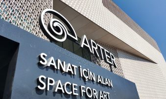 ARTER’DEN 4 MAYIS’TA “DÖNÜŞÜM” TEMASIYLA ÇEVRİMİÇİ REHBERLİ TUR!