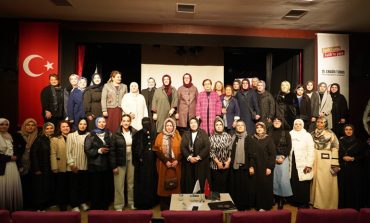 “İnsanlık İçin İyilikte Kadın” Kampanyası Uluslararası Basın Toplantısıyla Duyuruldu