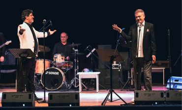 “KÜRŞAT BAŞAR VE TEYFİK RODOS’ DAN YENİ YILIN ÖZEL KONSERİ” “CEM KARACA, BARIŞ MANÇO, TANJU OKAN” ÜÇ BÜYÜKLER AKM’DE