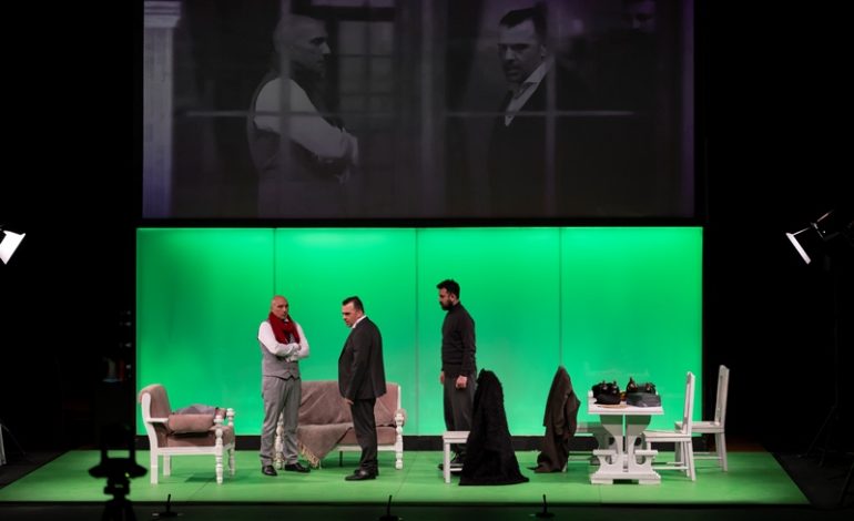 ALBERT CAMUS’NÜN VİCDAN, İSYAN ve ADALET SORUSU “ADİLLER”, BURSA ŞEHİR TİYATROSU’NDA PERDELERİNİ AÇTI!