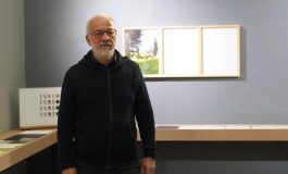 KİTAP BİR SANAT NESNESİNE DÖNÜŞÜYOR: TURAN AKSOY’UN SANATÇI KİTAPLARINDAN OLUŞAN “İÇERİYE DOĞRU” SERGİSİ ARUCAD ART SPACE’TE AÇILDI!