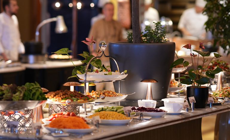 Shangri-La Bosphorus, Istanbul’da Anneler Günü’ne Özel Shang Brunch