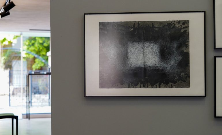 GÜNEY AFRİKALI SANATÇI JOHAN THOM, KIBRIS’TAKİ İLK KİŞİSEL SERGİSİ “SU GÜNLÜKLERİ” ile ARUCAD ART SPACE’TE!