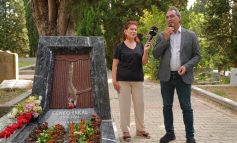 GENCO ERKAL, ANIT MEZARININ TAMAMLANMASIYLA VEFATININ İKİNCİ YIL DÖNÜMÜNDE ANILDI!