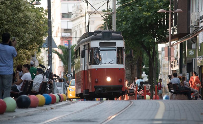 İBB’DEN MODA TRAMVAYI’NA YENİLEME ÇALIŞMASI